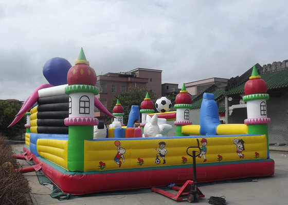 0.55 मिमी मोटाई Inflatable स्पलैश पार्क, Inflatable मज़ा पार्क यूवी सुरक्षात्मक विशेषता