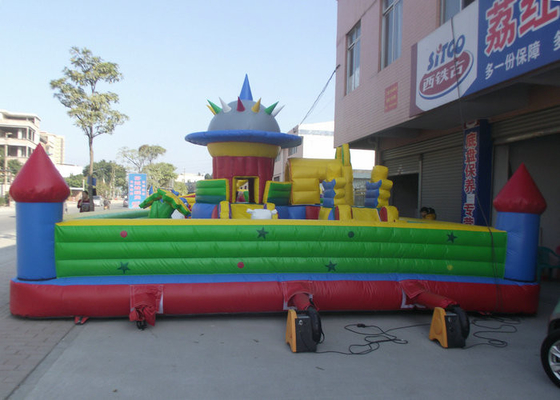 अधिकतर Inflatable मनोरंजन पार्क उच्च सुरक्षा सामग्री उछालभरी जूमिंग कैसल