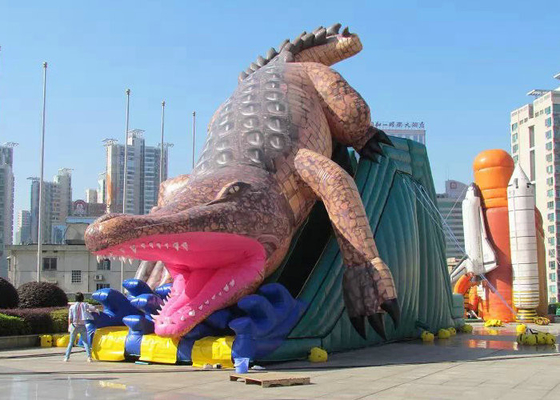 विशालकाय Inflatable मनोरंजन पार्क खेलने के लिए 19mx5.5m आयाम सुरक्षित प्रवेश