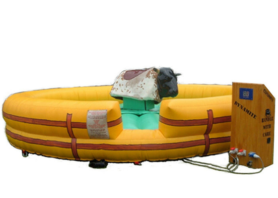 2 साल की वारंटी Inflatable राइडिंग एरिना, अस्तबल बुल सवारी मशीन के साथ Inflatable खेल खेल