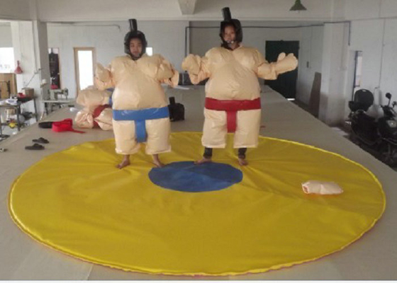 बाहरी पारस्परिक Inflatable सूमो सूट उच्च टिकाऊपन पीवीसी तिरपाल आंसू सबूत