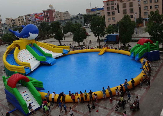 पूल जल स्लाइड के साथ अनुकूलित बाहरी पीवीसी Inflatable पानी पार्क OEM