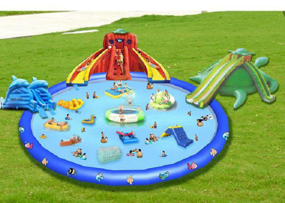 रंगीन उपस्थिति Inflatable पानी पार्क 25mx25m बड़े आयाम CE स्वीकृत