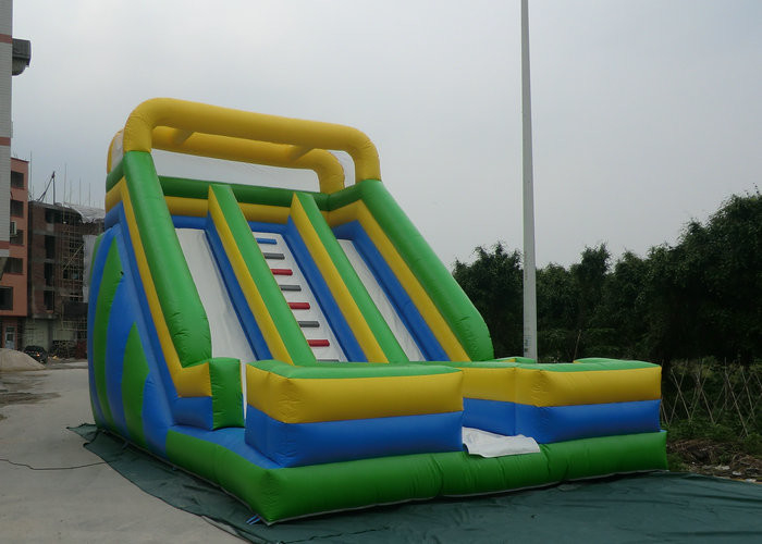 कस्टम रंग वाणिज्यिक Inflatable स्लाइड टिकाऊ पीवीसी तिरपाल सामग्री