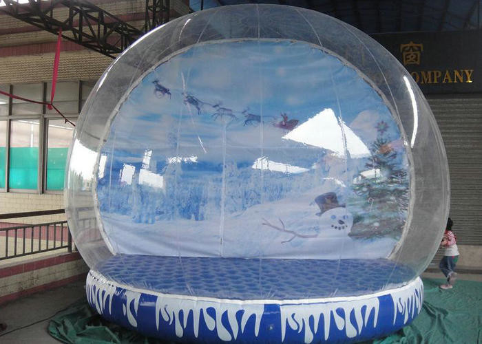 विशालकाय Inflatable बर्फ ग्लोब लोगो मुद्रण रंगीन आधार के साथ पारिस्थितिकी के अनुकूल