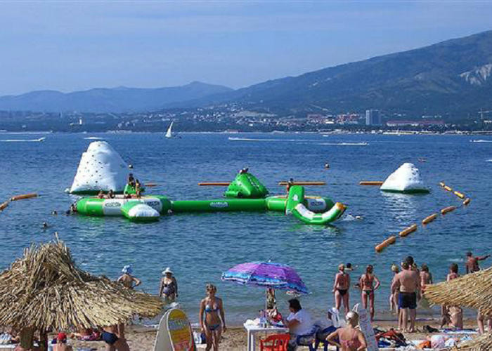 वयस्कों और वयस्कों के लिए मजेदार जल खेलों Inflatable अस्थायी जल पार्क WK-004